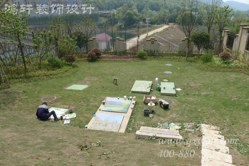藝術家繪畫進行中